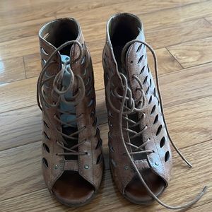 Paul Green Catalina Cuoio leather size 6.5